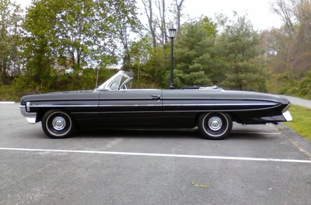 1961 Oldsmobile Eighty-Eight Dynamic