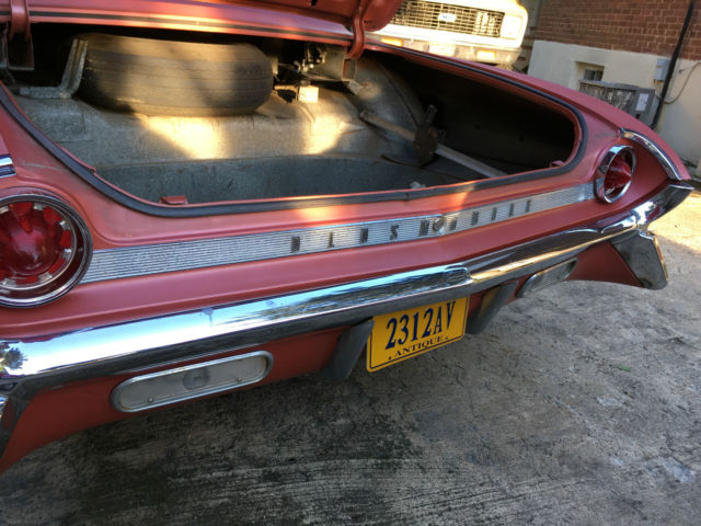 1961 Oldsmobile Eighty-Eight Dynamic Bubble Top No Reserve - photo 3