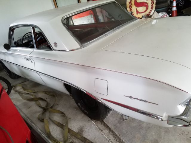 1961 Oldsmobile Cutlass f85 - photo 2