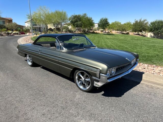 1961 Oldsmobile Dynamic - photo 8