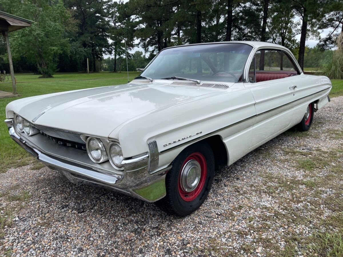 1961 Oldsmobile Dynamic 88 LS Swap Resto Mod Barn Find Survivor - photo 3