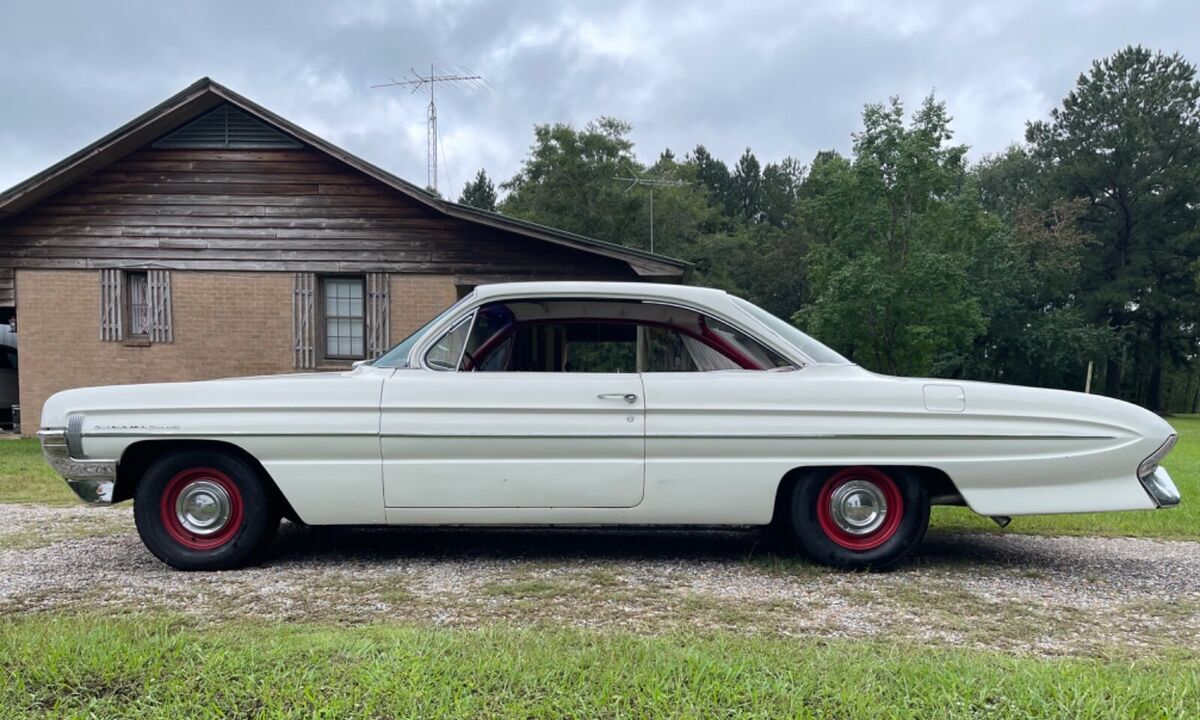 1961 Oldsmobile Dynamic 88 LS Swap Resto Mod Barn Find Survivor - photo 5