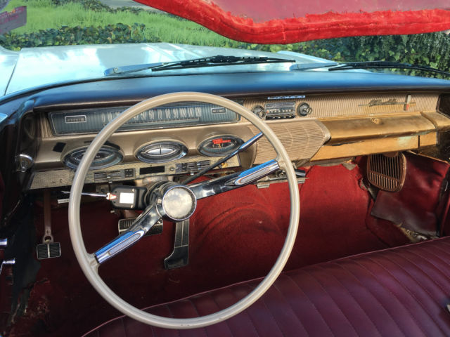 1961 Oldsmobile Eighty-Eight convertible - photo 13