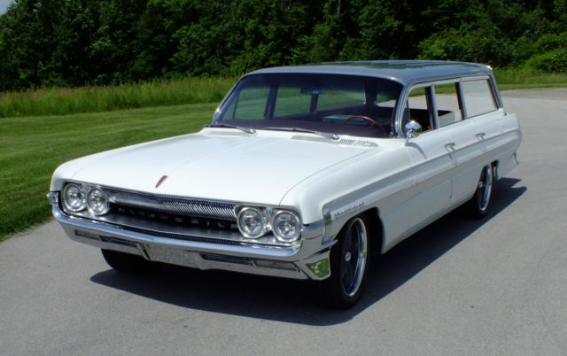 1961 Oldsmobile Dynamic 88 Fiesta Station Wagon 1961 Oldsmobile Eighty-Eight