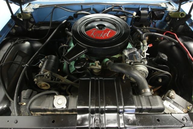 1961 Oldsmobile Dynamic 88 Holiday Sedan - photo 3