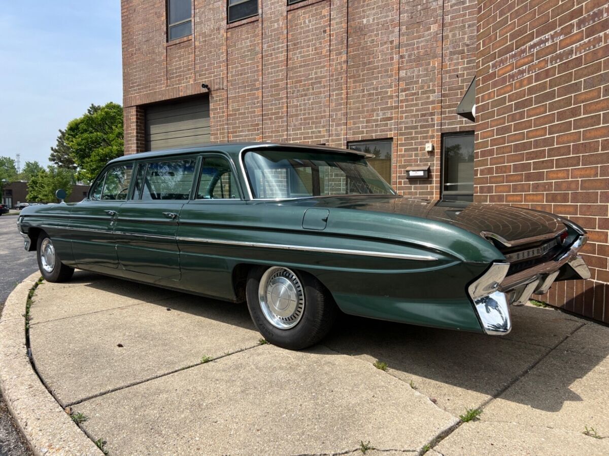 1961 Oldsmobile Dynamic 88 Limousine - photo 4