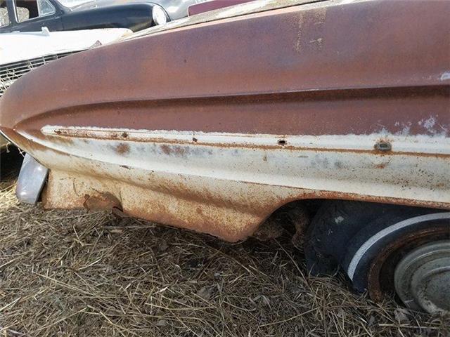 1961 Oldsmobile Eighty-Eight -- - photo 11