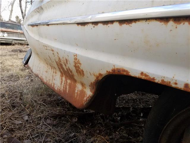 1961 Oldsmobile Eighty-Eight -- - photo 12