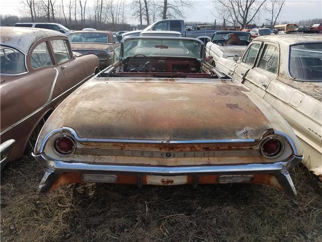 1961 Oldsmobile Eighty-Eight -- - photo 5