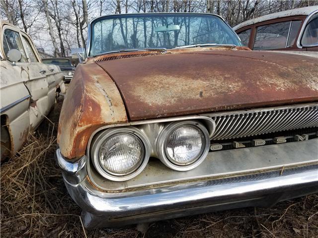 1961 Oldsmobile Eighty-Eight -- - photo 8