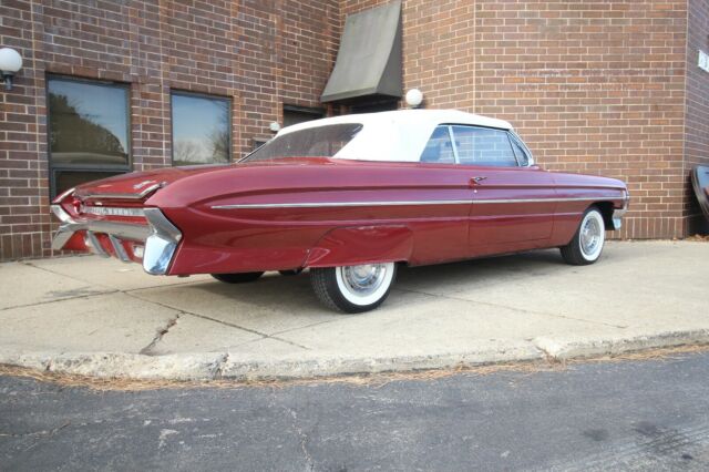 1961 Oldsmobile Eighty-Eight Convertible - photo 6