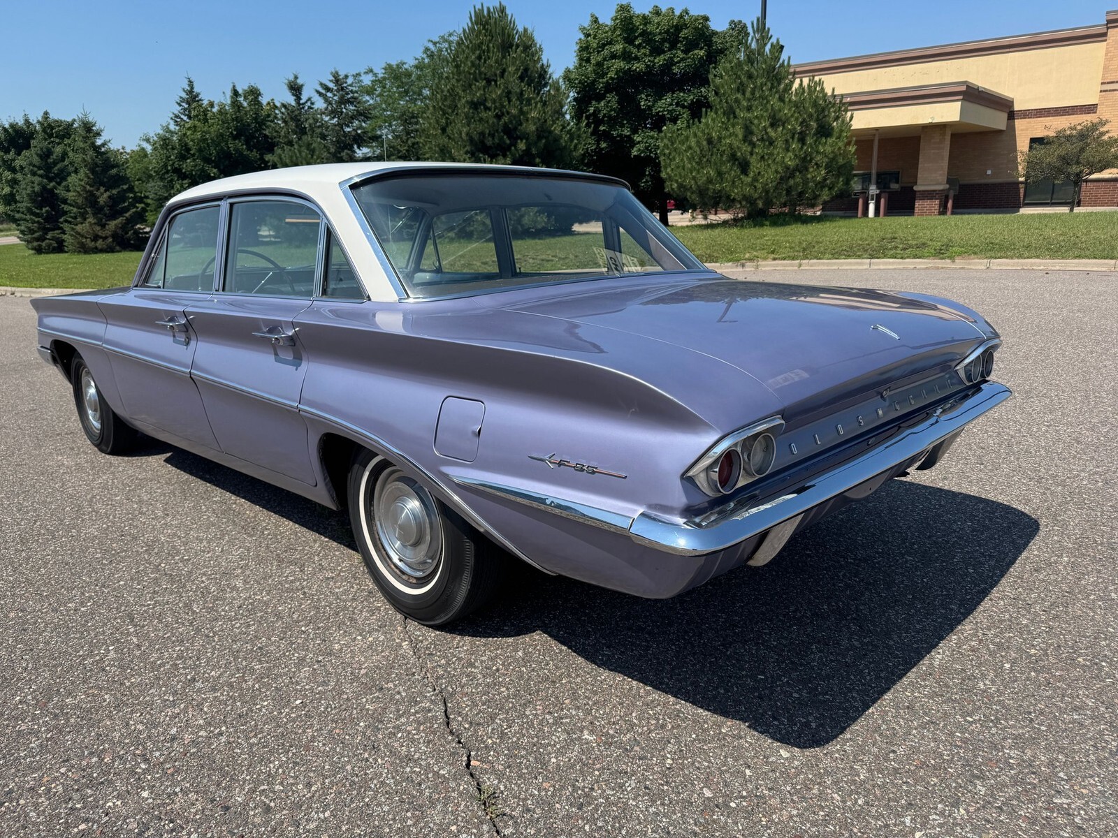 1961 Oldsmobile Cutlass F85 - photo 6