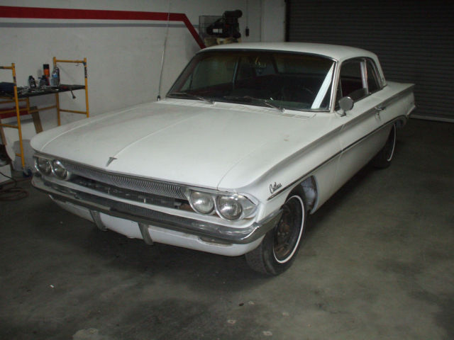 1961 Oldsmobile Cutlass - photo 2