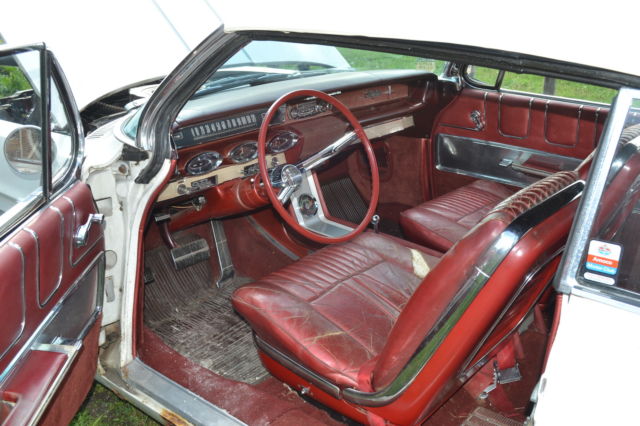 1961 Oldsmobile Starfire 2 door - photo 4