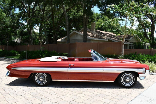 1961 Oldsmobile Starfire Convertible 394ci Automatic - photo 6
