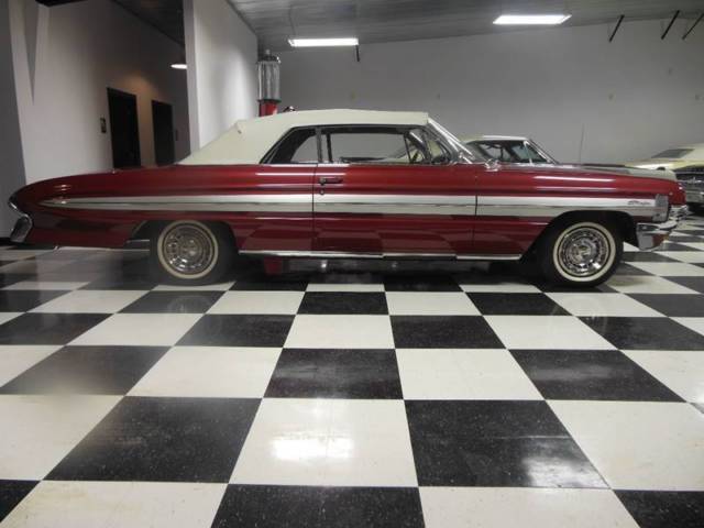 1961 Oldsmobile Starfire for sale! 1961 Oldsmobile Starfire --