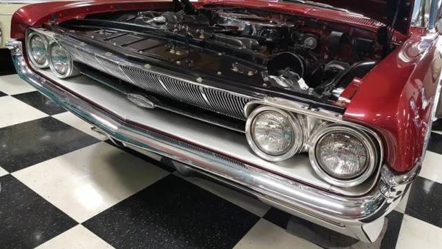 1961 Oldsmobile Starfire -- - photo 11