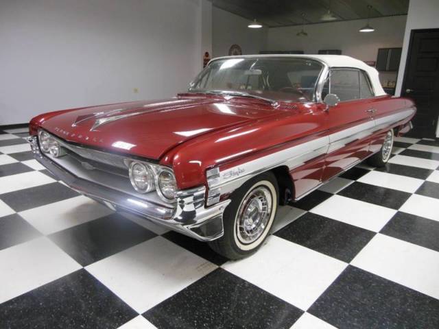 1961 Oldsmobile Starfire -- - photo 3