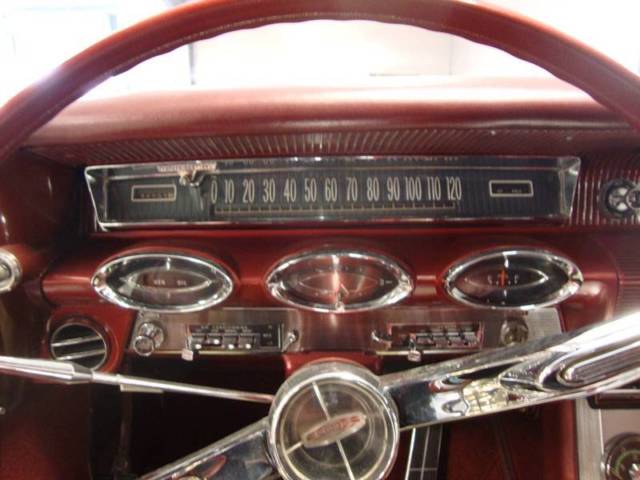 1961 Oldsmobile Starfire -- - photo 5