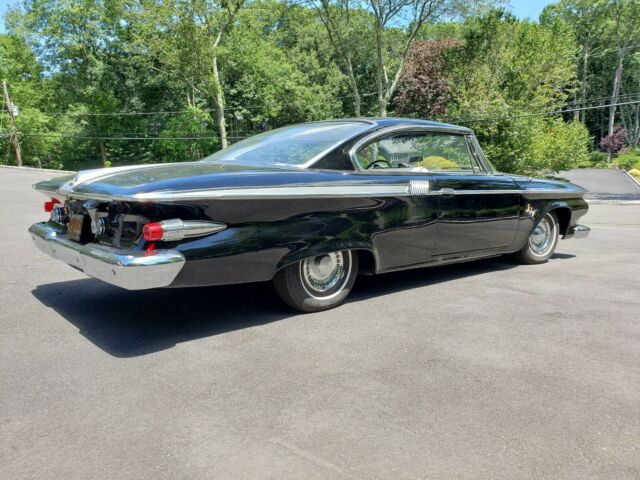 1961 Plymouth Fury - photo 3
