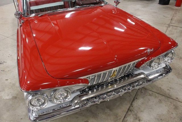 1961 Plymouth Fury -- - photo 10