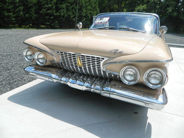 1961 Plymouth Fury Convertible - photo 10