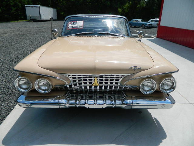 1961 Plymouth Fury Convertible - photo 11