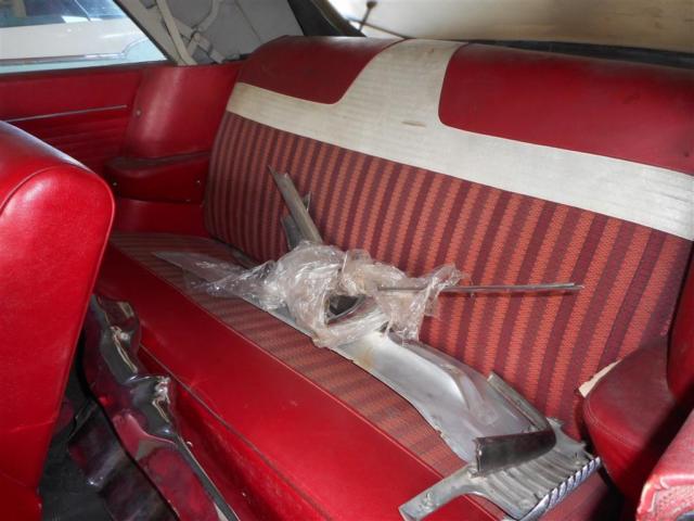 1961 Plymouth Fury - photo 9
