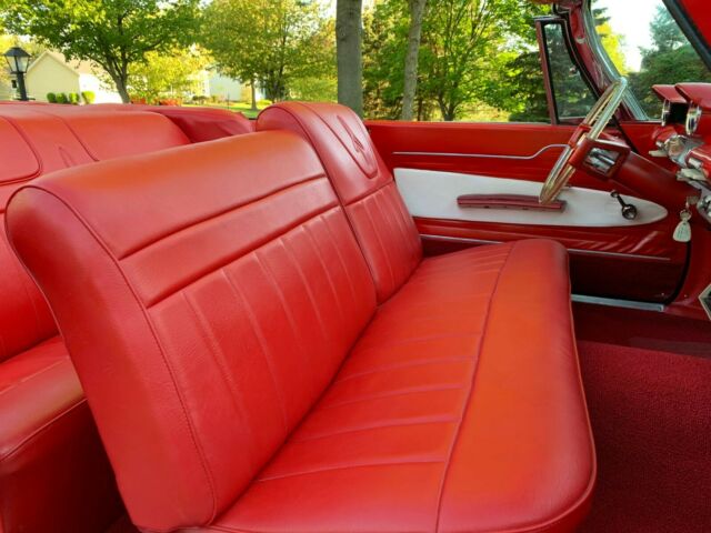 1961 Plymouth Fury Convertible - photo 8