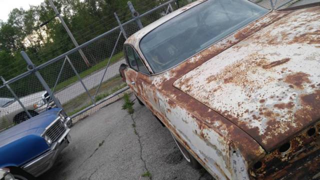 1961 Pontiac Bonneville - photo 3