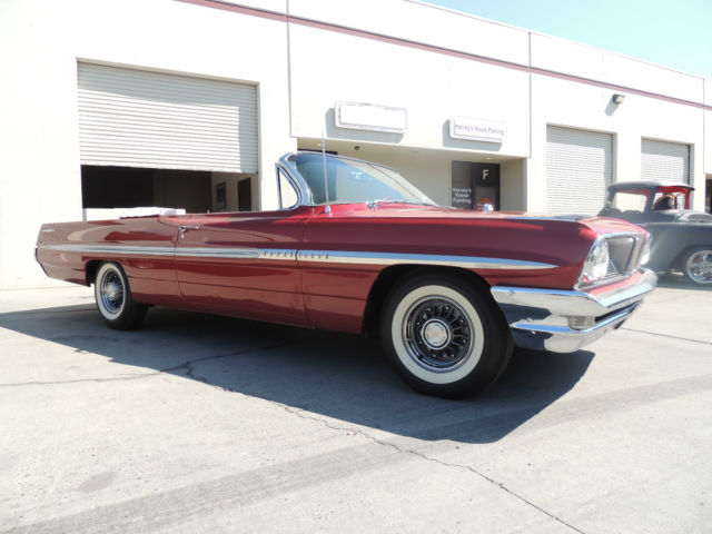 1961 Pontiac Bonneville - photo 3