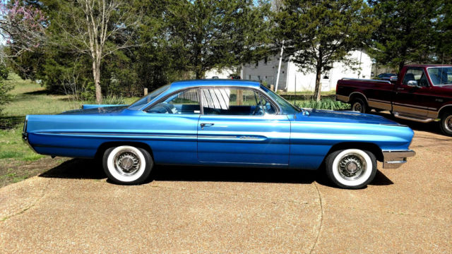 1961 Pontiac Catalina "Bubble Top" Coupe 1961 Pontiac Catalina
