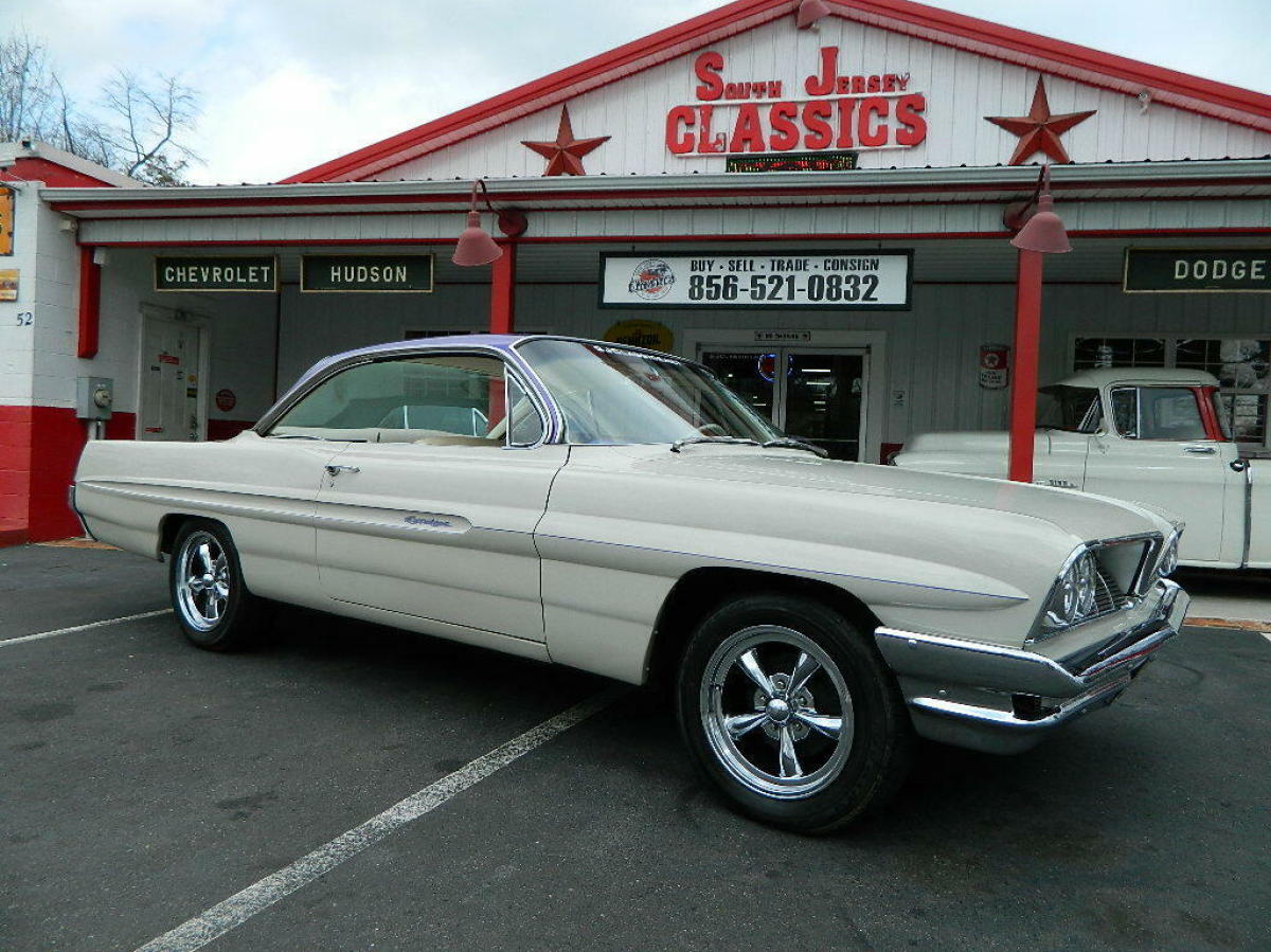 1961 Pontiac Catalina Bubble Top - photo 11