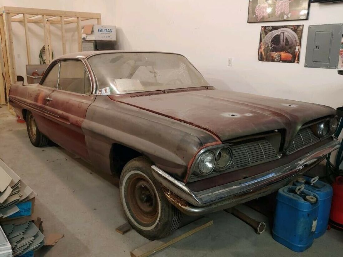 1961 Pontiac Catalina Coupe Sport Roof " BUBBLE TOP"