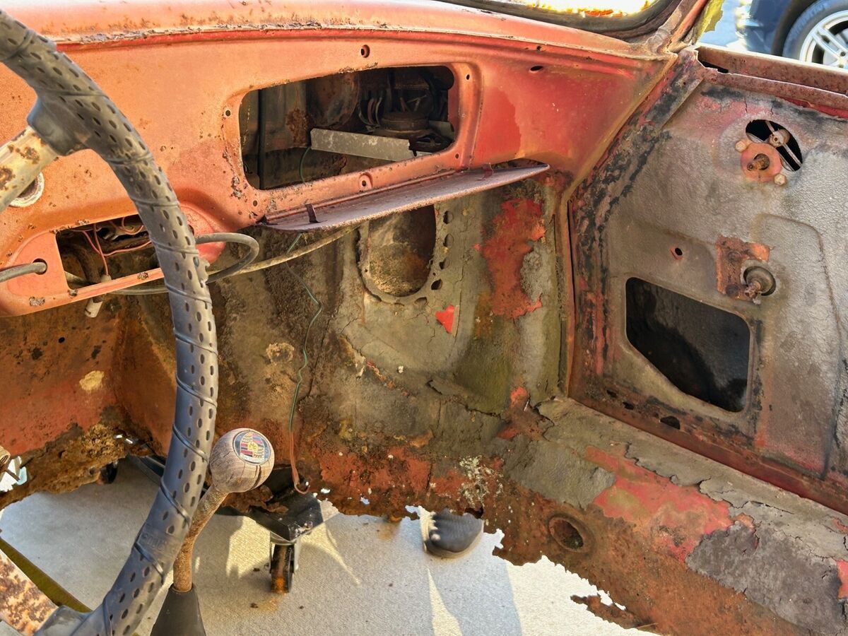 1961 Porsche 356 - photo 13