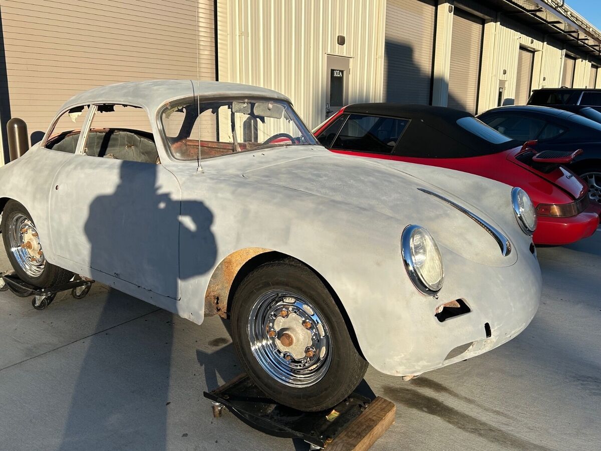 1961 Porsche 356 - photo 2
