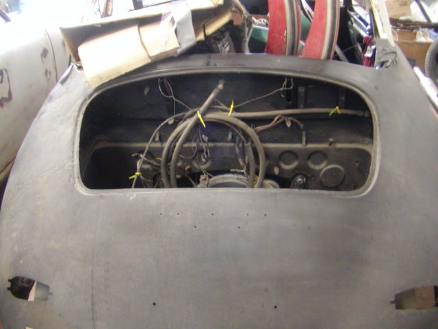 1961 Porsche 356 - photo 9
