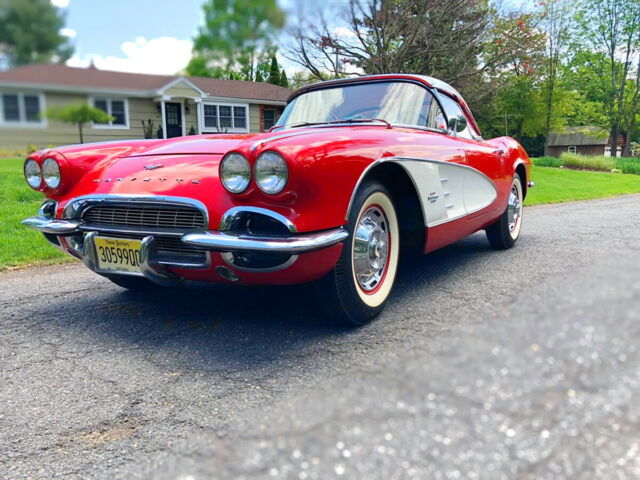 1961 Chevrolet Corvette Convertible