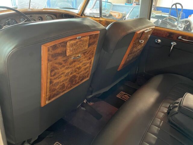 1961 Rolls-Royce SILVER CLOUD II - photo 12
