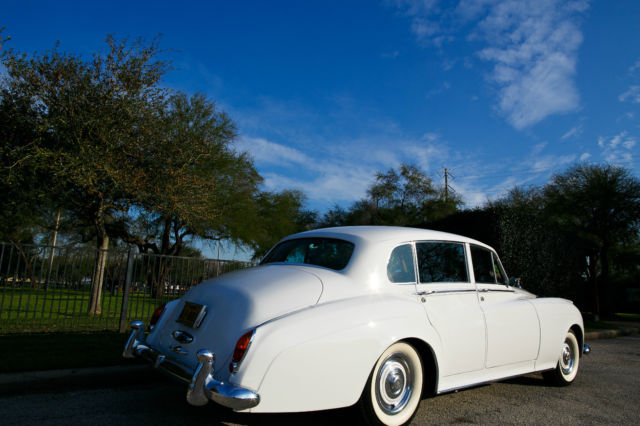 1961 Rolls-Royce SILVER CLOUD II - photo 4