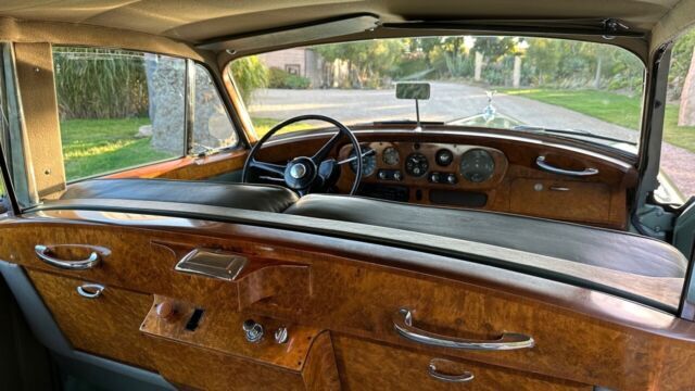 1961 Rolls-Royce Silver Cloud II Long-wheelbase Saloon - photo 13