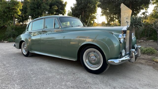 1961 Rolls-Royce Silver Cloud II Long-wheelbase Saloon - photo 3