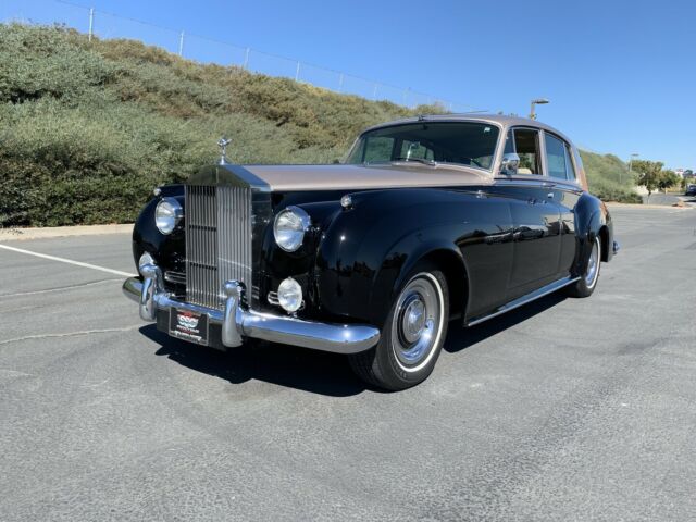 1961 Rolls-Royce Silver Cloud II No trim field