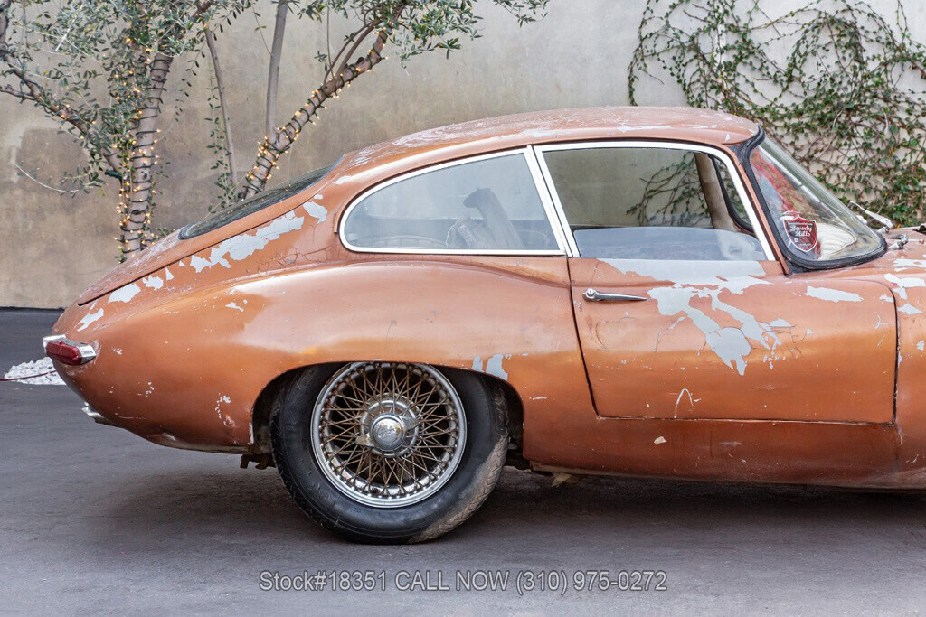 1961 Jaguar XK Series I Fixed Head Coupe Right-Hand-Drive - photo 11