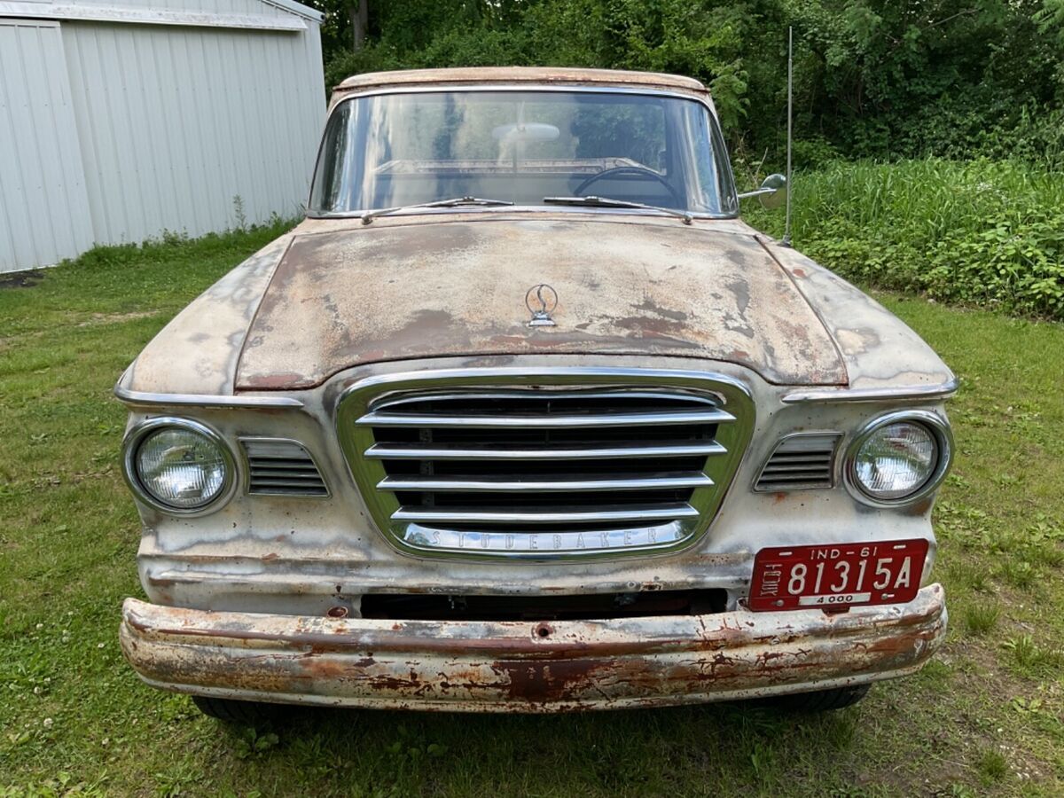 1961 Studebaker Truck - photo 2