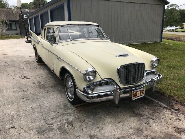 1961 Studebaker Hawk 2 door coupe V8 1961 Studebaker Hawk Hawk
