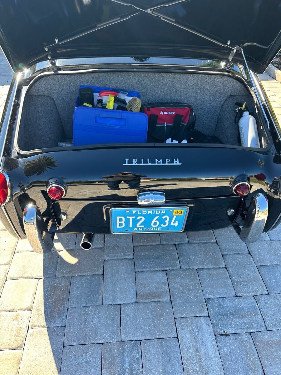 1961 Triumph TR 3 - photo 5