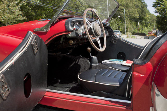 1961 Triumph TR3 - photo 9
