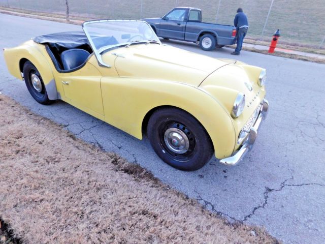 1961 Triumph TR3 - photo 3