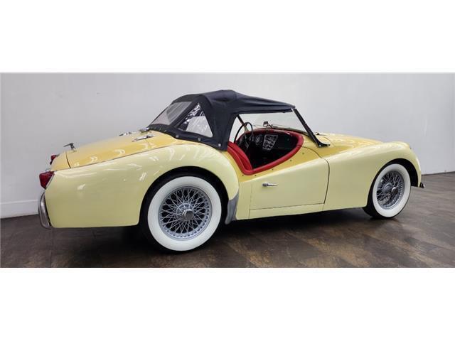 1961 Triumph TR3 - photo 11